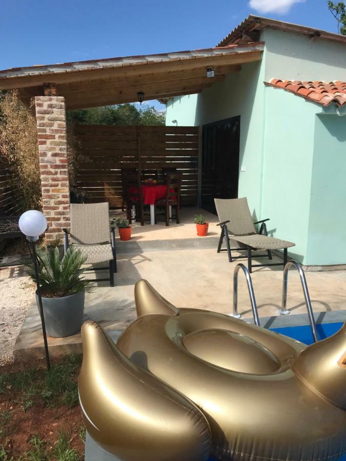 Apartmans Dina And Hana Radeki Polje 50 Διαμέρισμα Loborika Εξωτερικό φωτογραφία